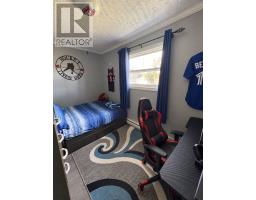 19 Glendale Avenue thumbnail 11