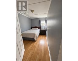 19 Glendale Avenue thumbnail 12