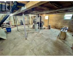 138 Memorial Drive thumbnail 15