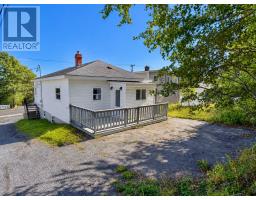 138 Memorial Drive thumbnail 19