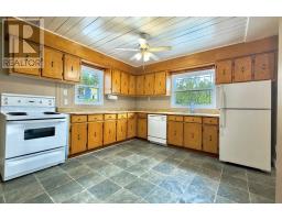 138 Memorial Drive thumbnail 4