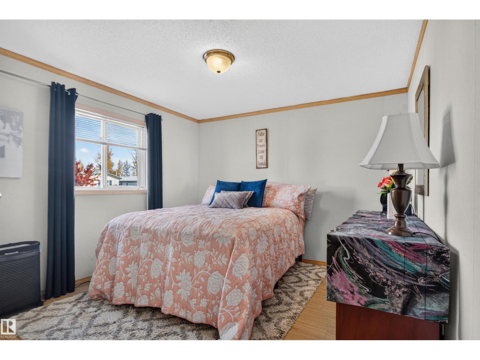 1405 53222 Range Road 272 - 18