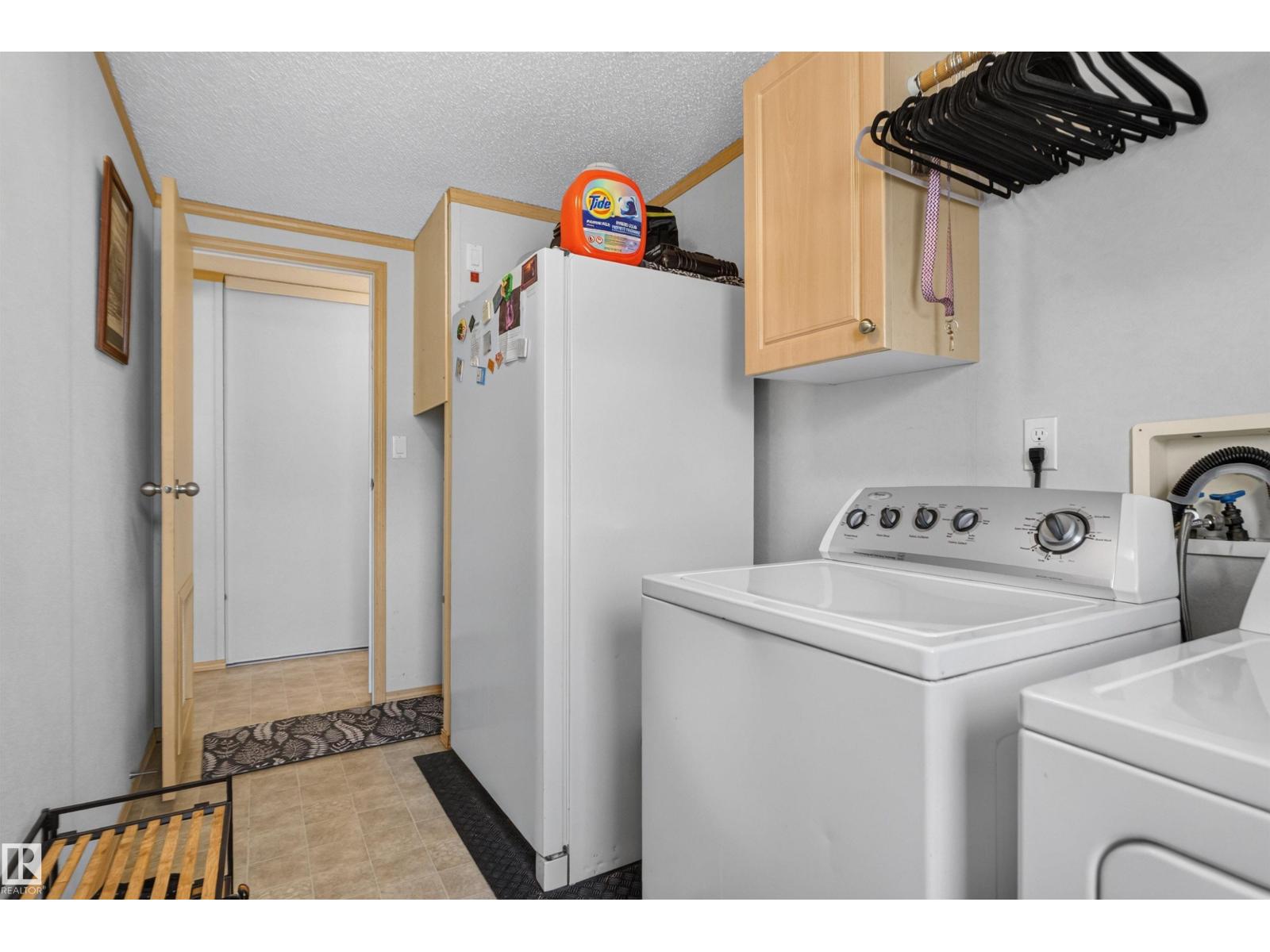 1405 53222 Range Road 272 - 26