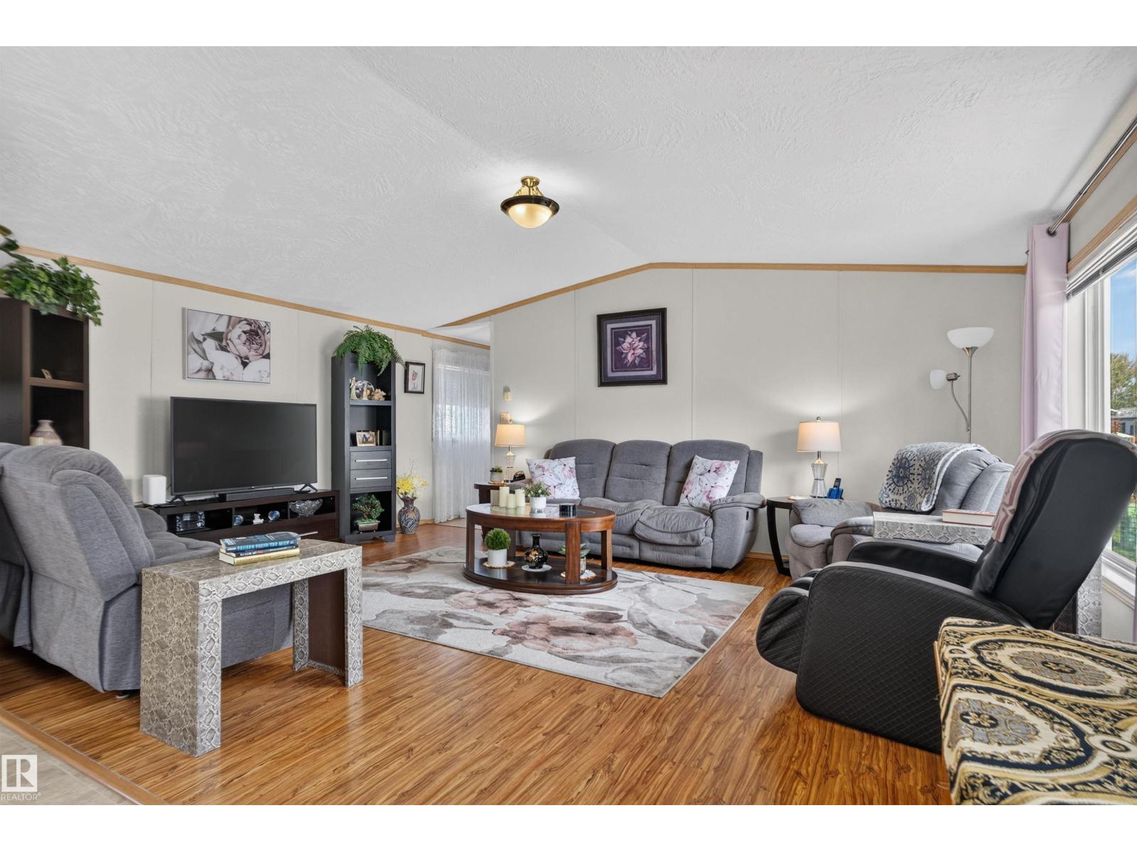 1405 53222 Range Road 272 - 6