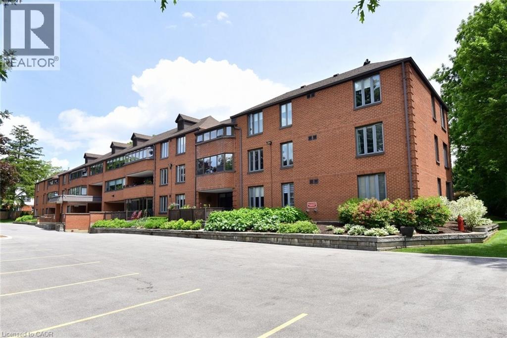 150 WILSON Street W Unit# 303