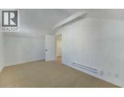 190 Lancaster Street E, Kitchener, ON N2H1N4 Photo 10