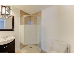 190 Lancaster Street E, Kitchener, ON N2H1N4 Photo 21