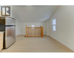 190 Lancaster Street E, Kitchener, ON N2H1N4 Photo 7
