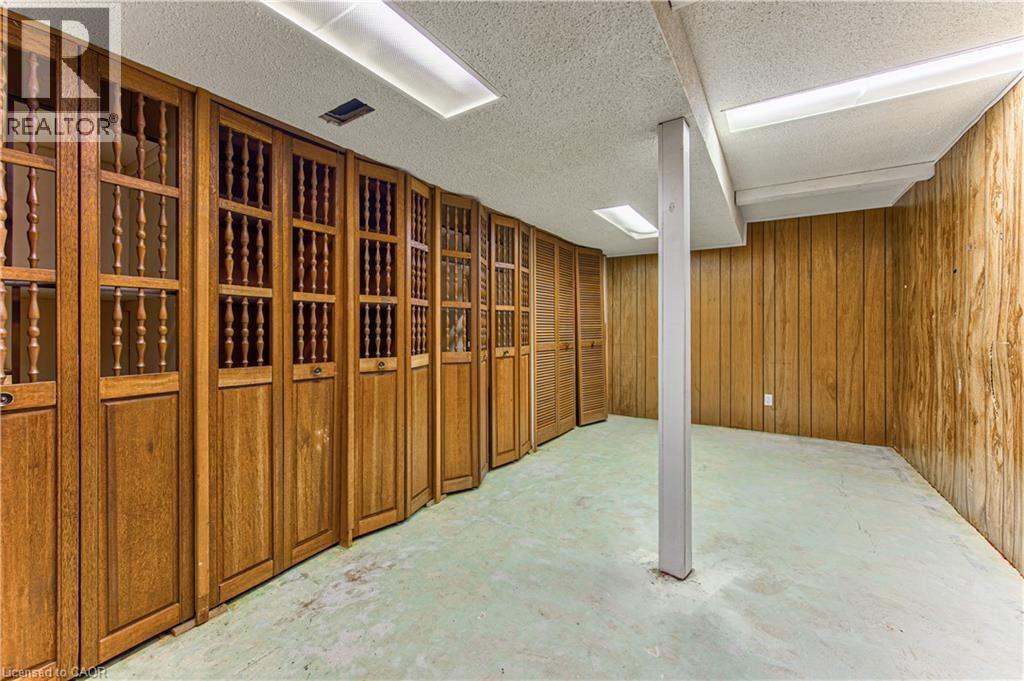 21 VICMOUNT Drive - 34