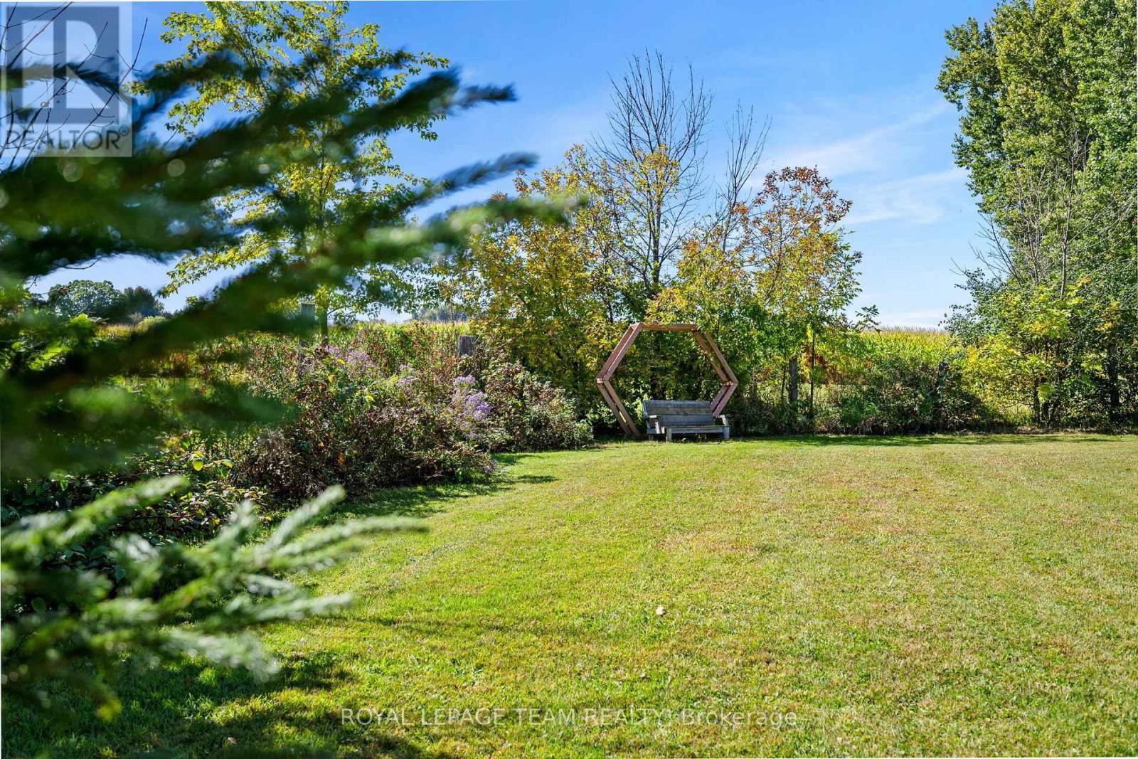 2952 LOUGH ROAD - Image 24