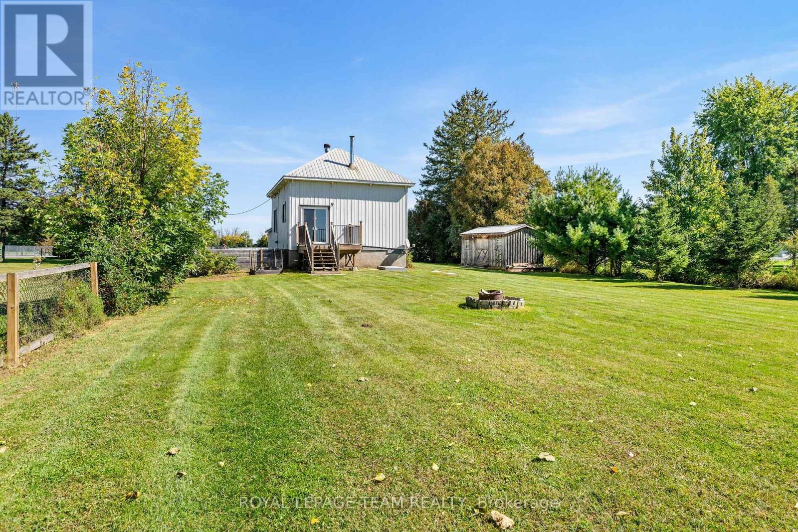 2952 LOUGH ROAD - Image 25