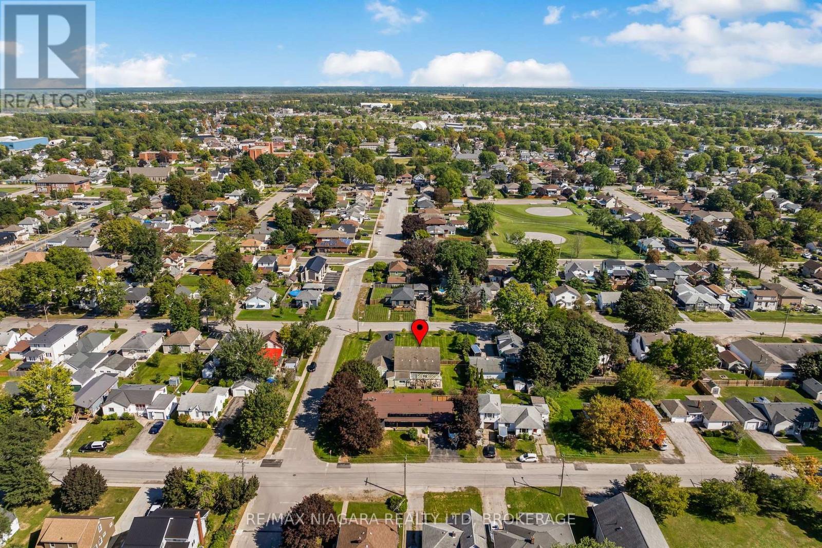 121 KNOLL STREET - Image 30