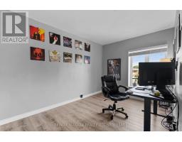 Family room - 121 Knoll Street, Port Colborne, ON L3K5A8 Photo 6