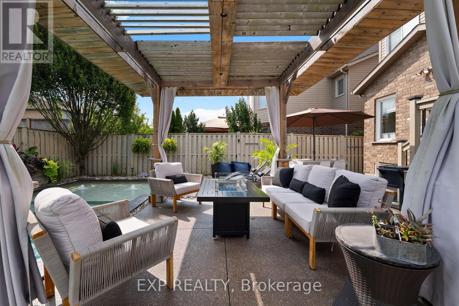 6464 DESANKA AVENUE - Image 42