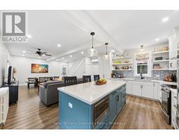 Kitchen - 344 Second Street, Midland, ON L4R3R3 Photo 7