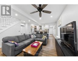 Living room - 344 Second Street, Midland, ON L4R3R3 Photo 9