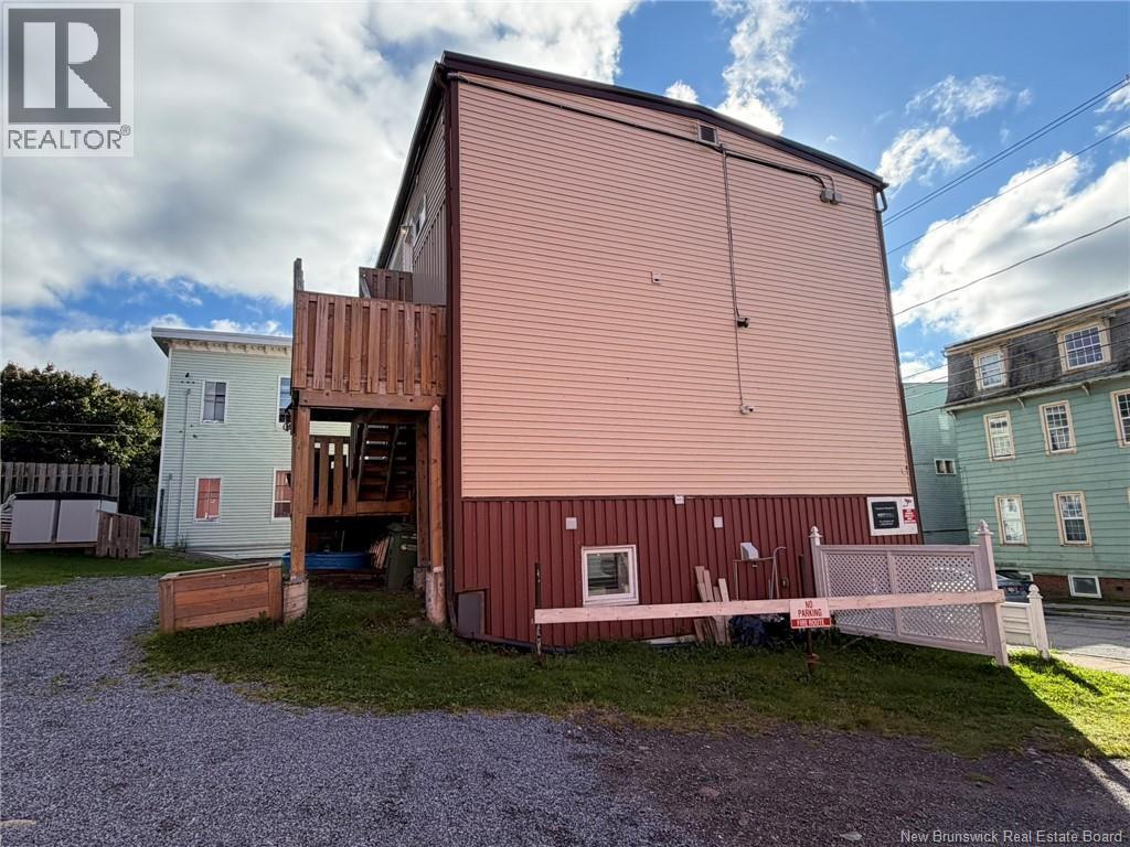 209-211 Duke Street, Saint John, New Brunswick, E2L1N9, Saint John, New Brunswick — photo 2 of 5