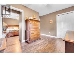 237 Woodview Drive, Essex, ON N8M3E9 Photo 20