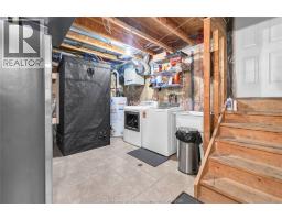 237 Woodview Drive, Essex, ON N8M3E9 Photo 31