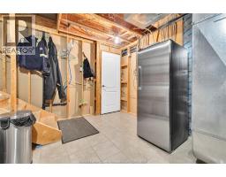 237 Woodview Drive, Essex, ON N8M3E9 Photo 32