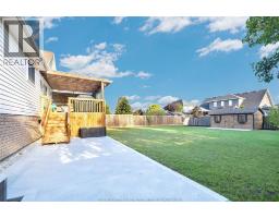 237 Woodview Drive, Essex, ON N8M3E9 Photo 34