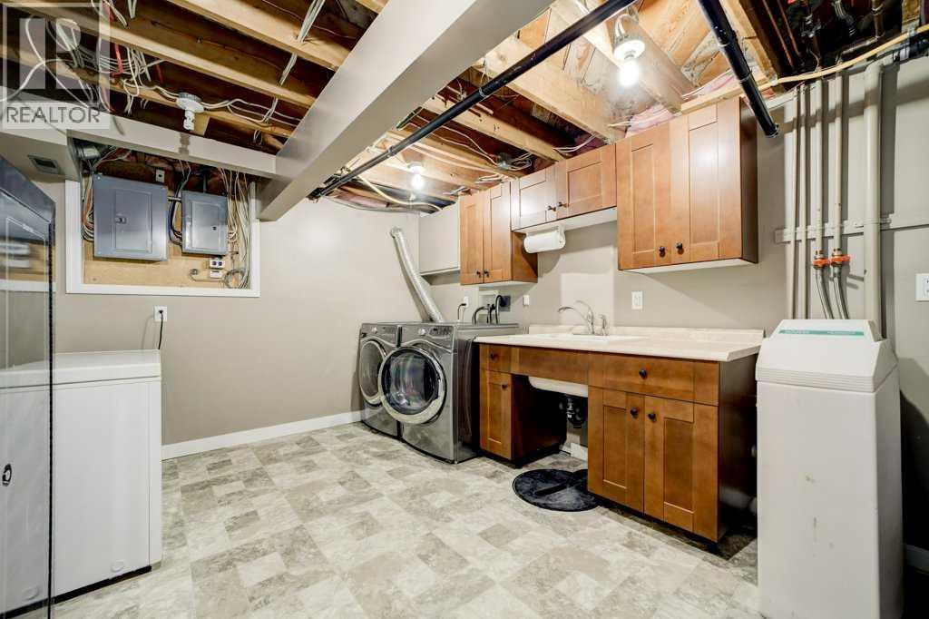 430 Dieppe Boulevard S - 28