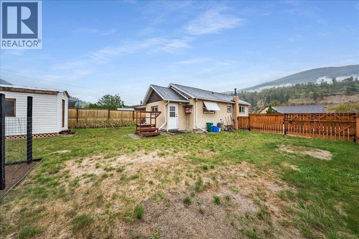 256 2nd Avenue - 6