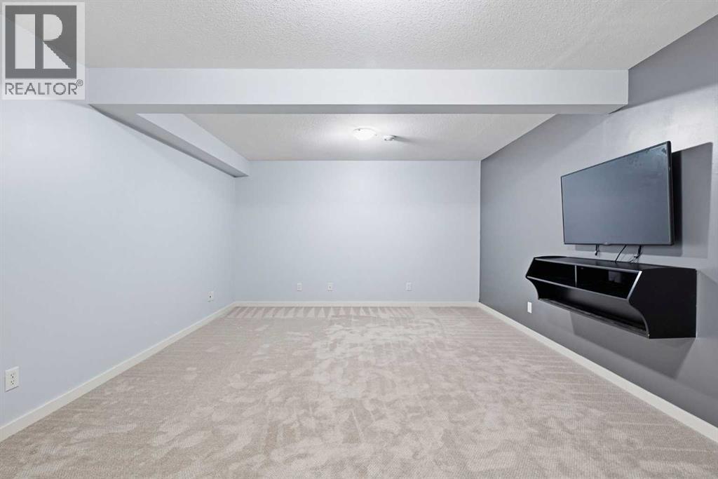 #1 1911 28 Street SW - 31