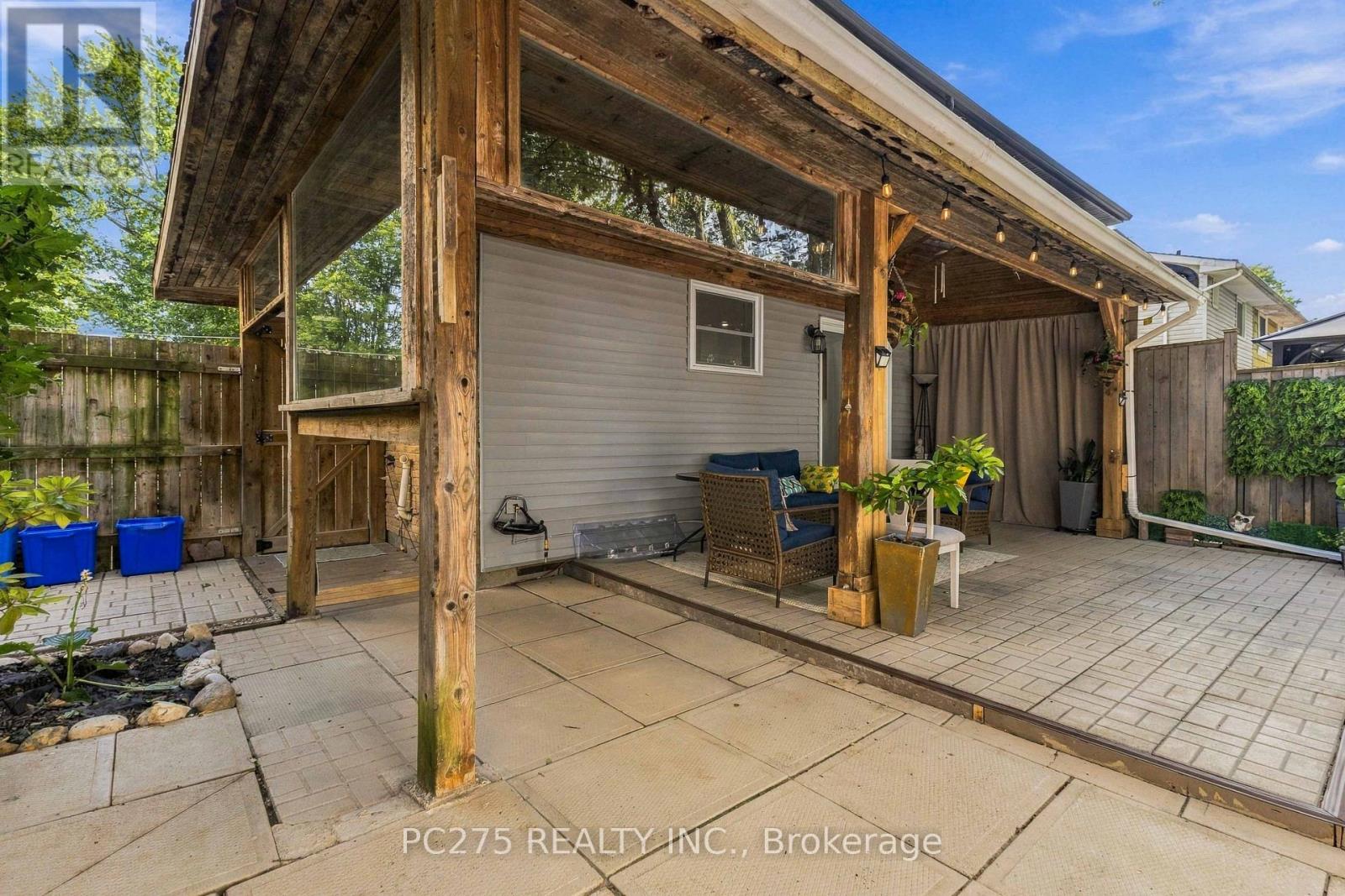 27 SASHA CRESCENT - Image 38