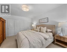 55 Wembley Road, Toronto, ON M6C2G1 Photo 24