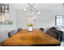 808 - 5 Rosehill Avenue, Toronto, ON M4T3A6 Photo 10