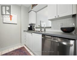 808 - 5 Rosehill Avenue, Toronto, ON M4T3A6 Photo 14
