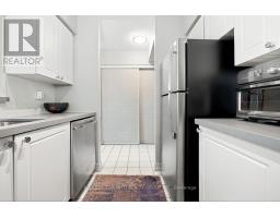 808 - 5 Rosehill Avenue, Toronto, ON M4T3A6 Photo 16