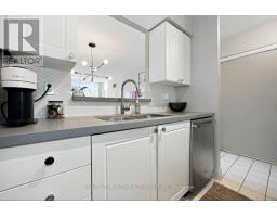 808 - 5 Rosehill Avenue, Toronto, ON M4T3A6 Photo 17