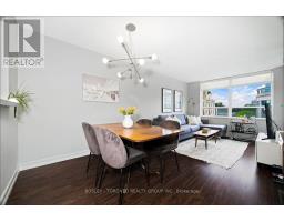 808 - 5 Rosehill Avenue, Toronto, ON M4T3A6 Photo 9
