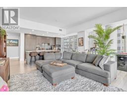 Bedroom - 323 - 29 Queens Quay E, Toronto, ON M5E0A4 Photo 7
