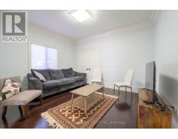 9 Calderon Crescent, Toronto, ON M2R2E4 Photo 23