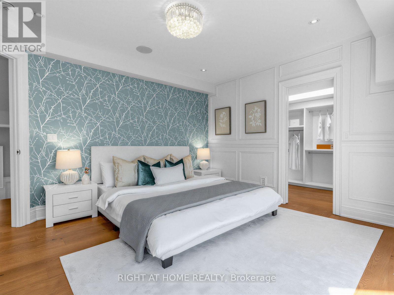 204 GLEN ROAD - 19