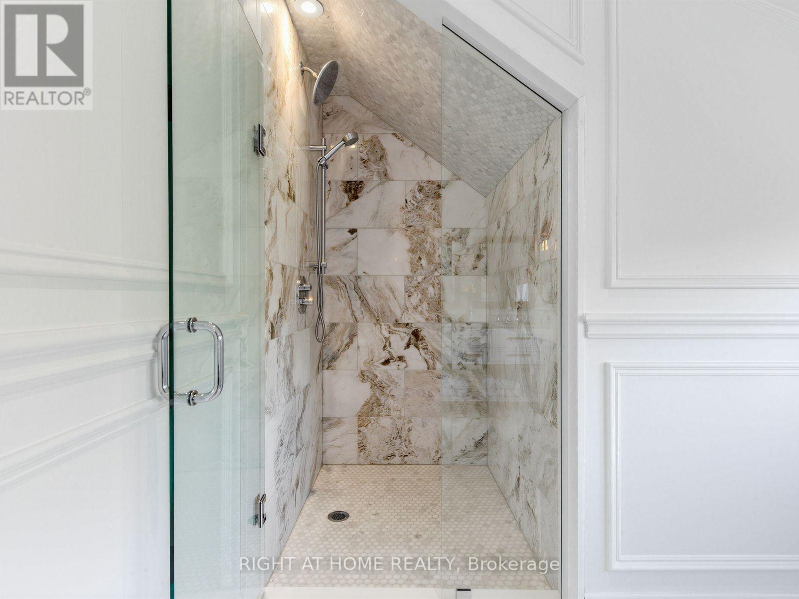 204 GLEN ROAD - Image 32