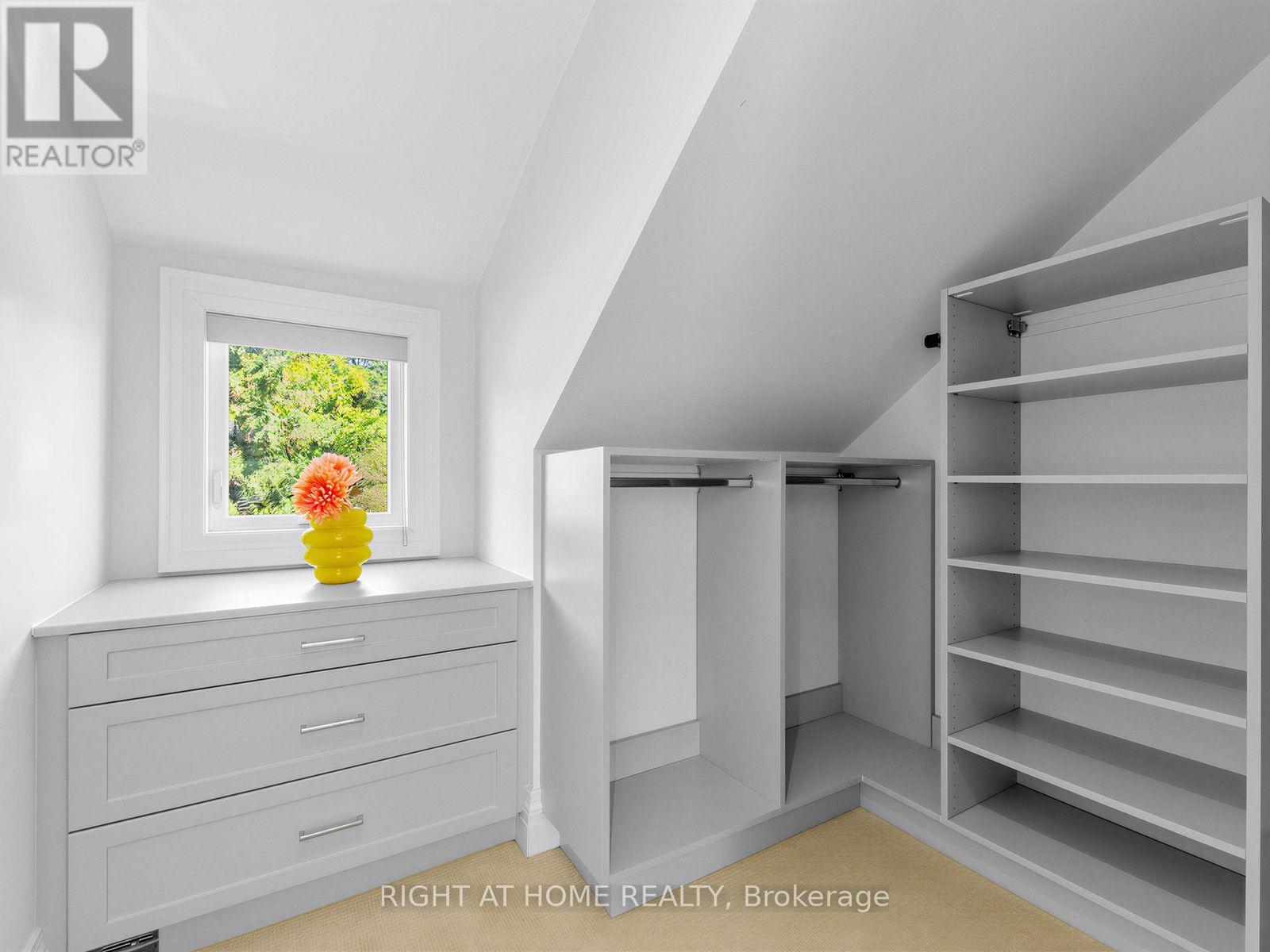204 GLEN ROAD - 37