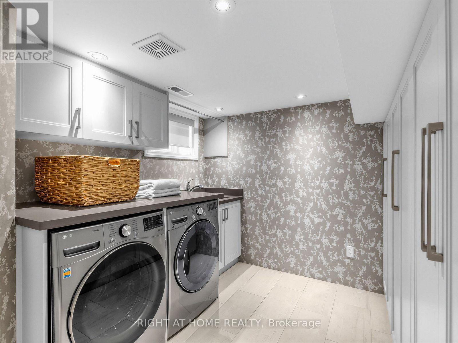 204 GLEN ROAD - 41