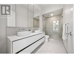 101 - 2 Forest Hill Road, Toronto, ON M4V2L3 Photo 16