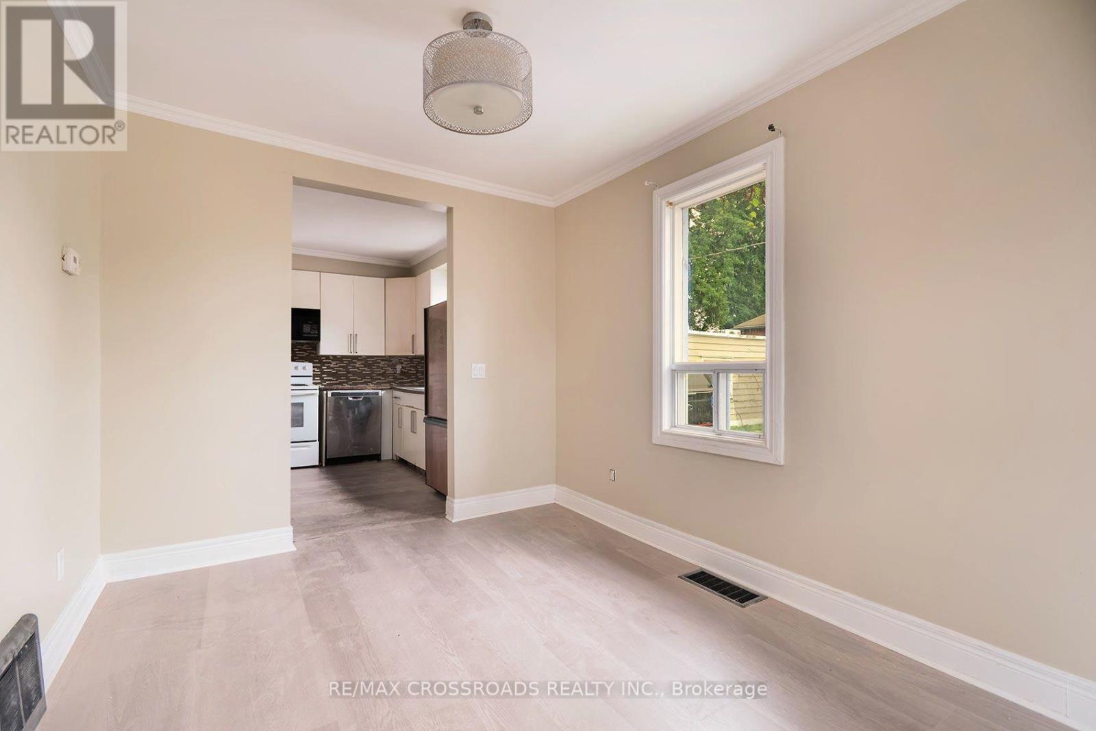 313 OLIVE AVENUE - 9