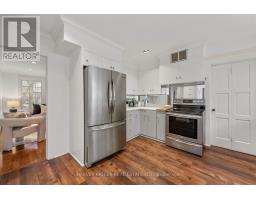 55 Wembley Road, Toronto, ON M6C2G1 Photo 13