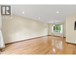 Living room/Dining room - 9966 Asgard, Windsor, ON N8R1E2 Photo 8