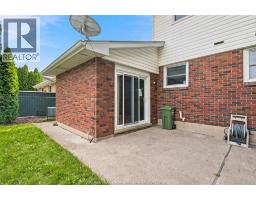 9966 Asgard, Windsor, ON N8R1E2 Photo 28