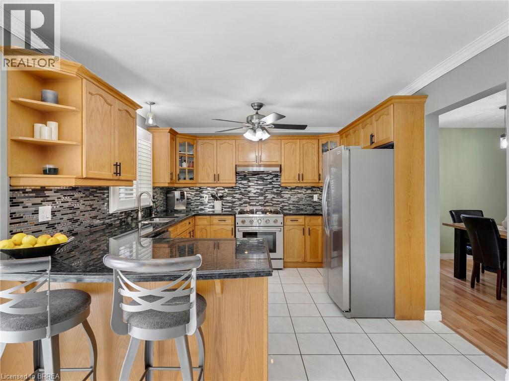 42 EMIDIO Crescent - 10