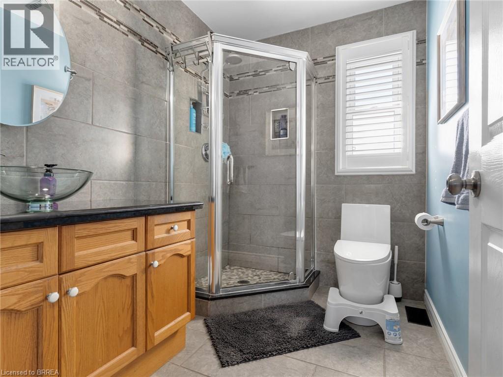 42 EMIDIO Crescent - Image 28