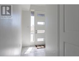 Bedroom 3 - 136 Keppel Circle, Brampton, ON L7A5K7 Photo 6
