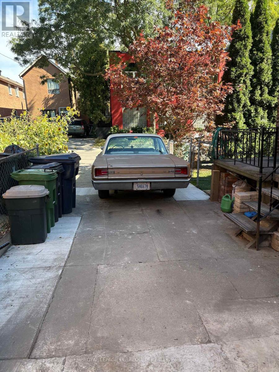 2 WRIGHT AVENUE - 38